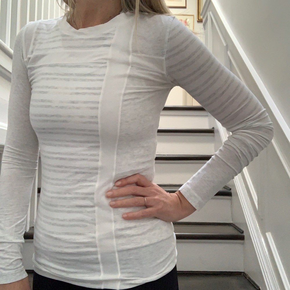 Lululemon long sleeves top